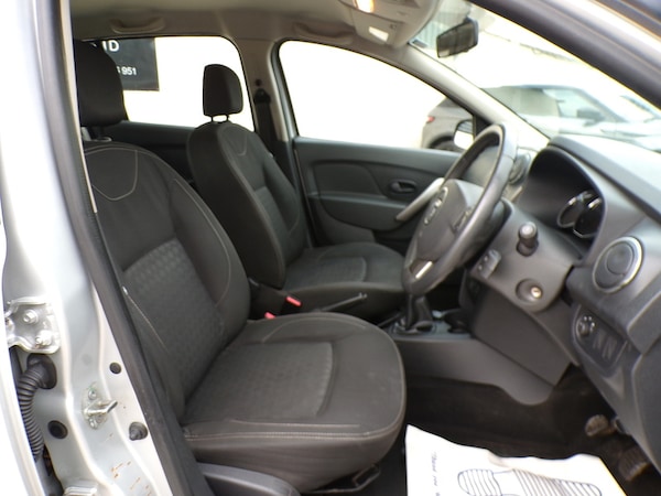 Used Dacia Sandero 2013 for sale - 76320123: Photo 14