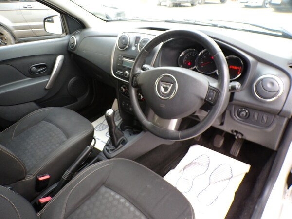 Used Dacia Sandero 2013 for sale - 76320123: Photo 15