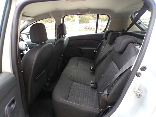 Used Dacia Sandero 2013 for sale - 76320123: Photo 19
