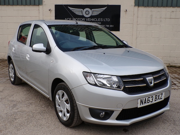 Used Dacia Sandero 2013 for sale - 76320123: Photo 1