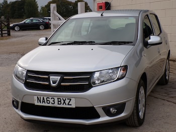 Used Dacia Sandero 2013 for sale - 76320123: Photo 3