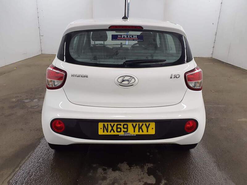 Used Hyundai i10 2019 for sale - 77584074: Photo 5
