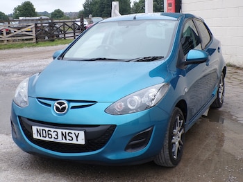Used Mazda Mazda2 2013 for sale - 75261488: Photo