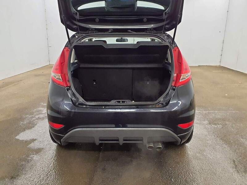 Used Ford Fiesta 2012 for sale - 77391647: Photo 11