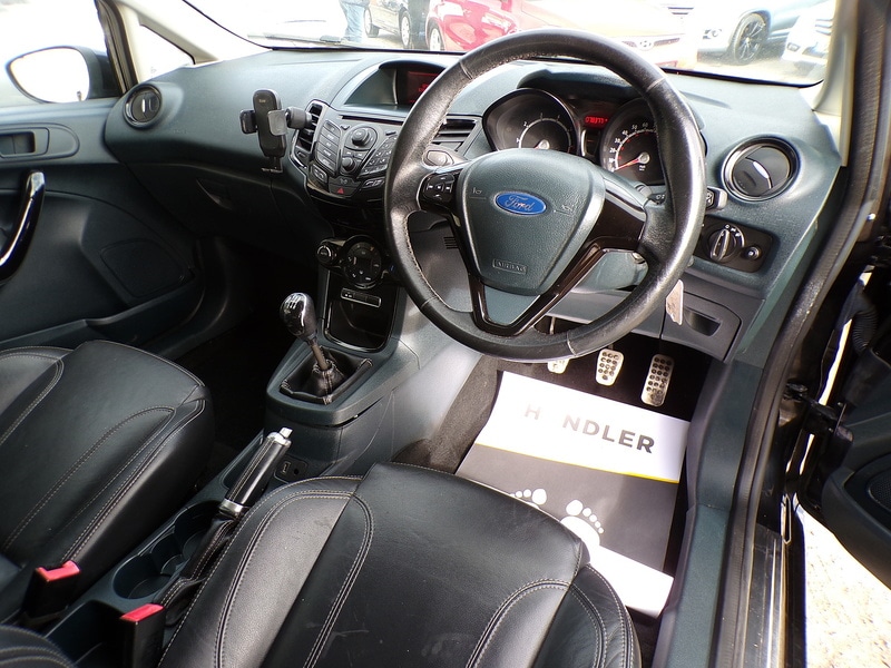 Used Ford Fiesta 2012 for sale - 77391647: Photo 12