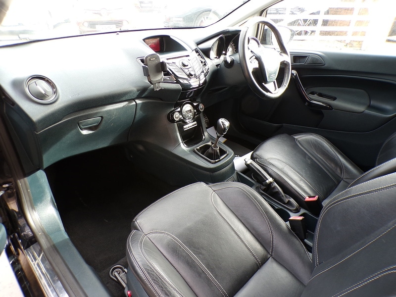 Used Ford Fiesta 2012 for sale - 77391647: Photo 15