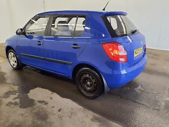 Used Skoda Fabia 2009 for sale - 77384860: Photo