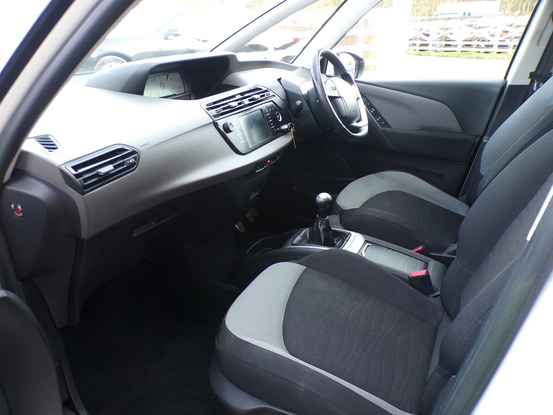 Used Citroen C4 Picasso 2014 for sale - 77937399: Photo 14