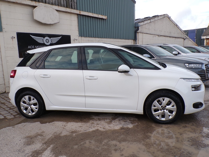 Used Citroen C4 Picasso 2014 for sale - 77937399: Photo 9