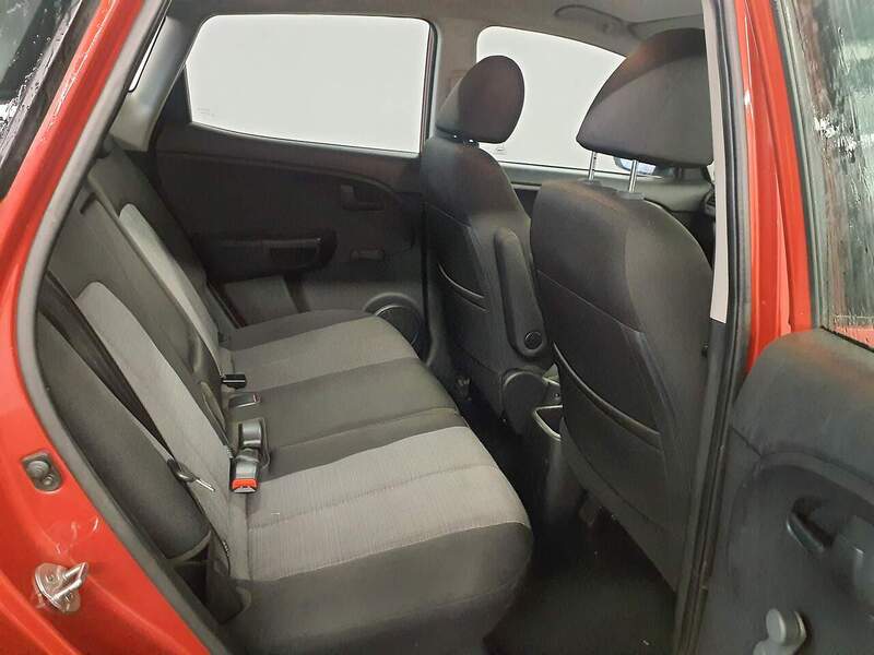 Used Kia Venga 2012 for sale - 76763173: Photo 10