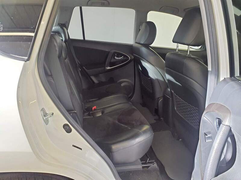 Used Toyota RAV4 for sale - 76492172: Photo 10