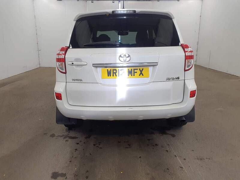 Used Toyota RAV4 for sale - 76492172: Photo 5