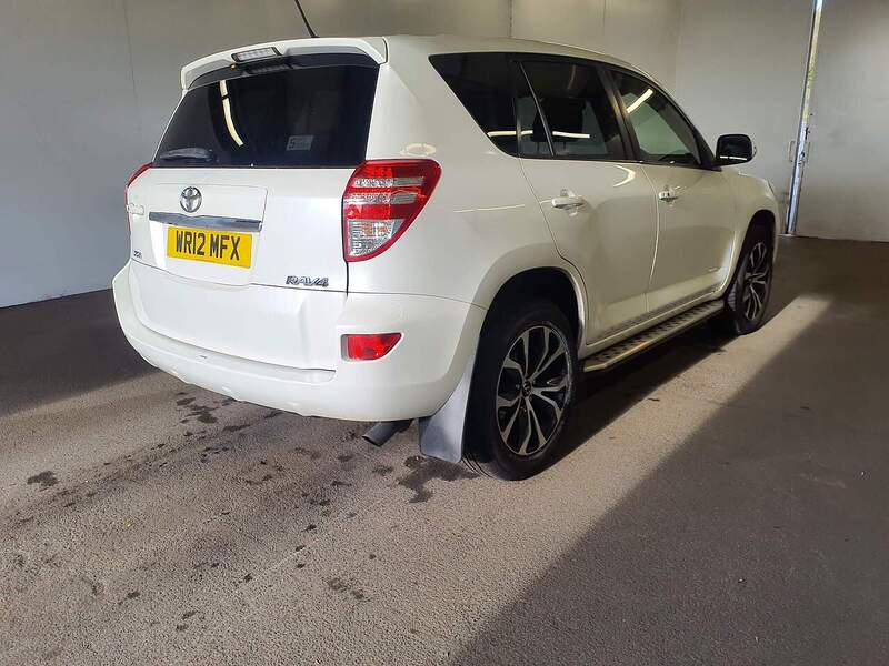Used Toyota RAV4 for sale - 76492172: Photo 6
