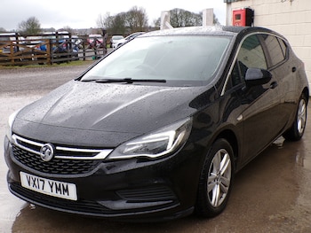 Used Vauxhall Astra 2017 for sale - 79434615: Photo