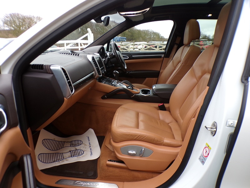 Used Porsche Cayenne 2012 for sale - 76798810: Photo 17
