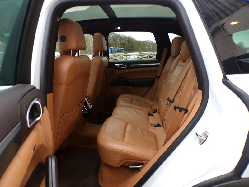 Used Porsche Cayenne 2012 for sale - 76798810: Photo 20