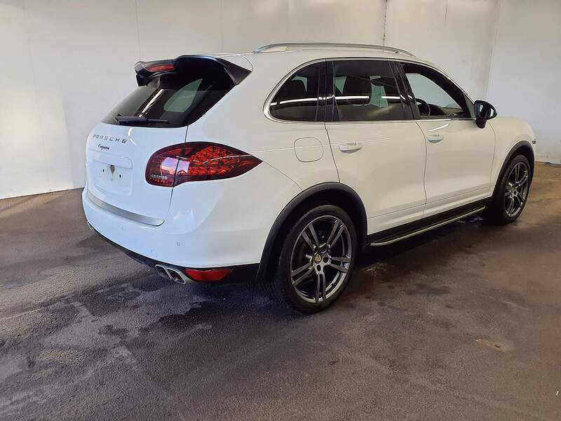 Used Porsche Cayenne 2012 for sale - 76798810: Photo 6