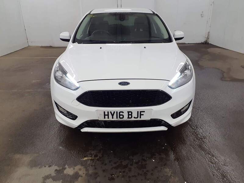 Used Ford Focus 2016 for sale - 77622084: Photo 2