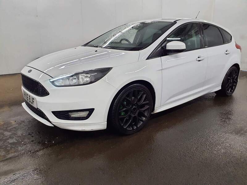 Used Ford Focus 2016 for sale - 77622084: Photo 3