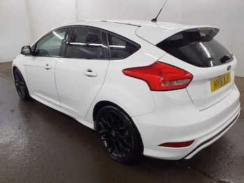 Used Ford Focus 2016 for sale - 77622084: Photo