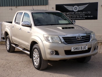 Used Toyota Hilux 2011 for sale - 76088142: Photo