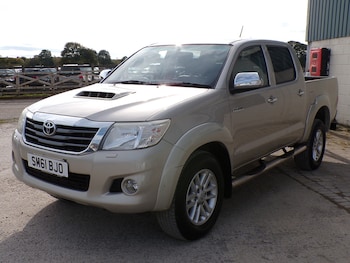 Used Toyota Hilux 2011 for sale - 76088142: Photo