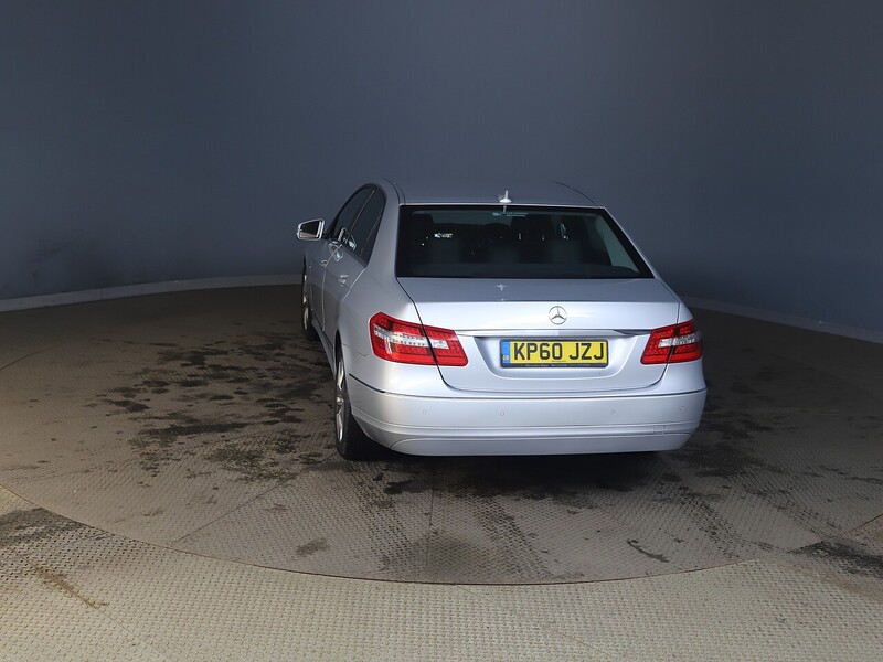Used Mercedes-Benz E Class 2010 for sale - 77765994: Photo 6