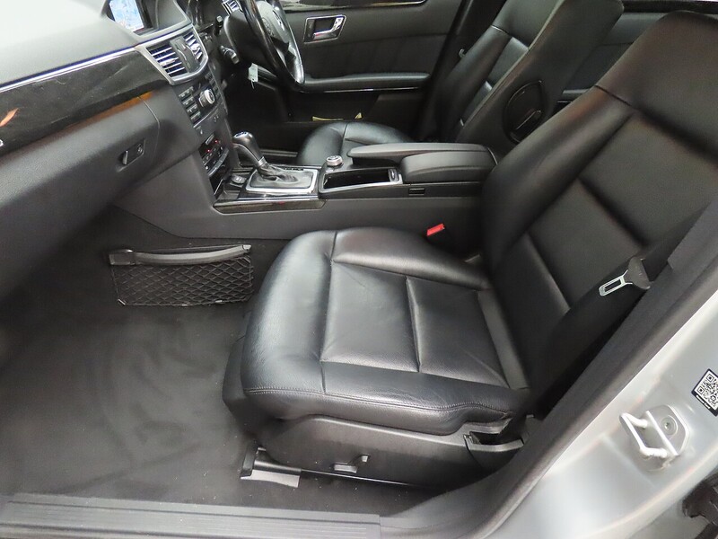 Used Mercedes-Benz E Class 2010 for sale - 77765994: Photo 8