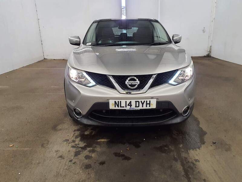 Used Nissan Qashqai 2014 for sale - 76392256: Photo 2