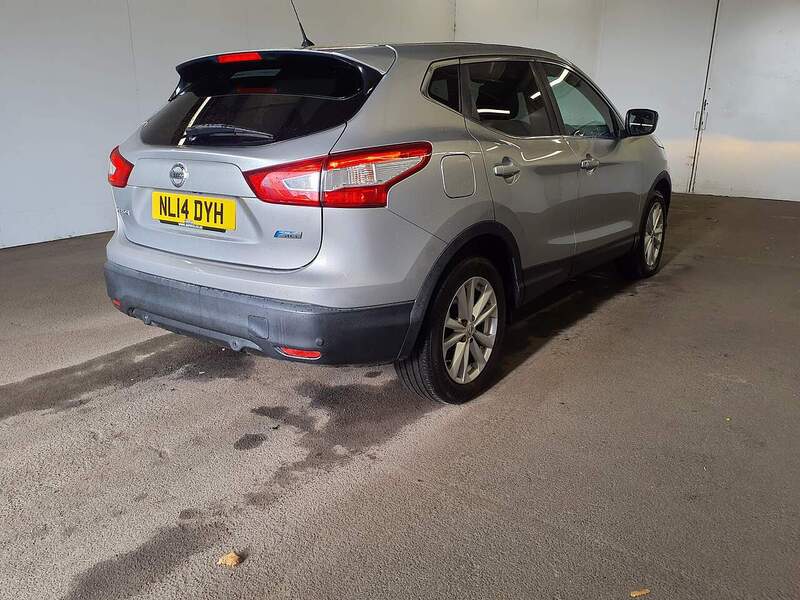 Used Nissan Qashqai 2014 for sale - 76392256: Photo 6