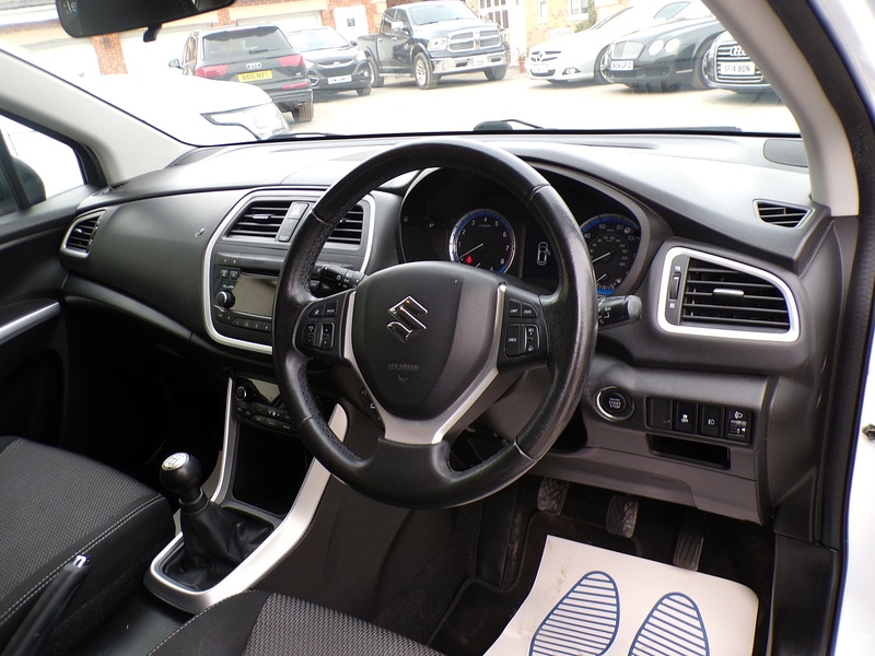 Used Suzuki SX4 S-Cross 2014 for sale - 76418029: Photo 12