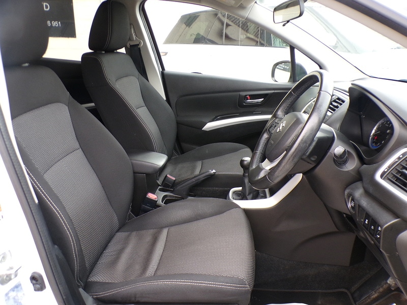 Used Suzuki SX4 S-Cross 2014 for sale - 76418029: Photo 13