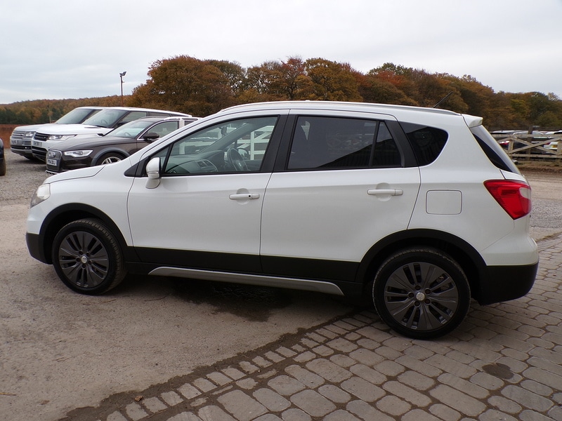 Used Suzuki SX4 S-Cross 2014 for sale - 76418029: Photo 5