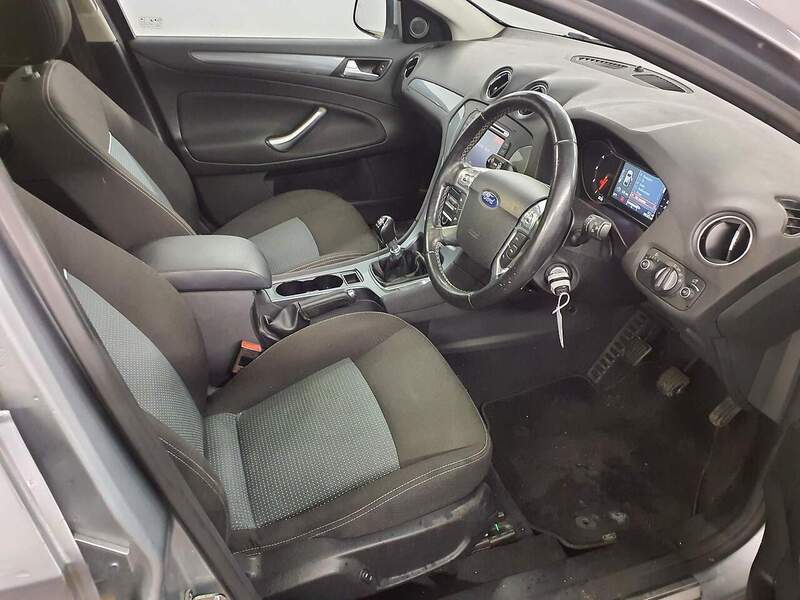 Used Ford Mondeo 2013 for sale - 76582976: Photo 7