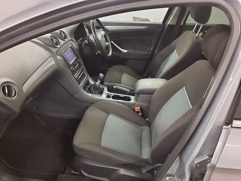 Used Ford Mondeo 2013 for sale - 76582976: Photo 8