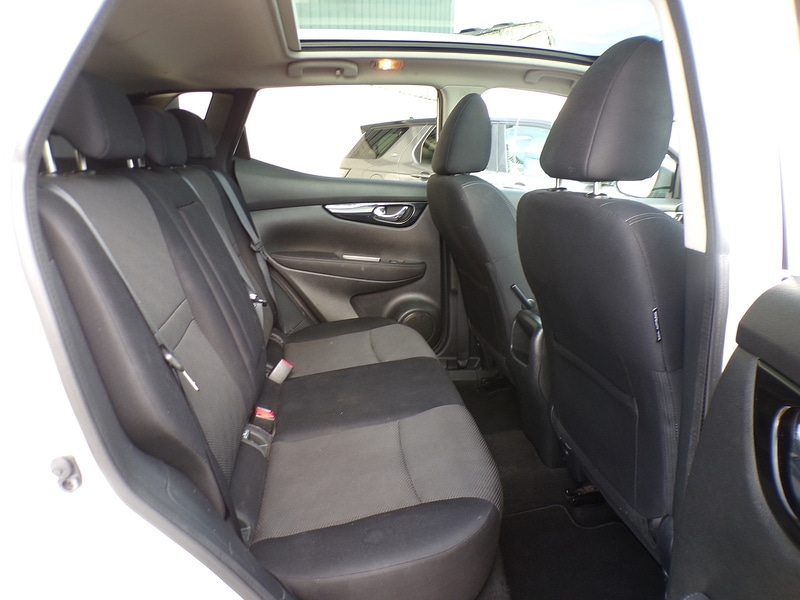 Used Nissan Qashqai 2015 for sale - 76034853: Photo 16