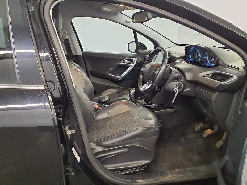 Used Peugeot 2008 2017 for sale - 76763177: Photo 7