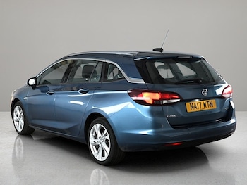 Used Vauxhall Astra 2017 for sale - 79468699: Photo