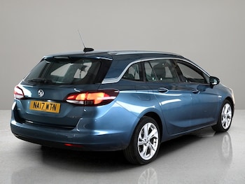 Used Vauxhall Astra 2017 for sale - 79468699: Photo