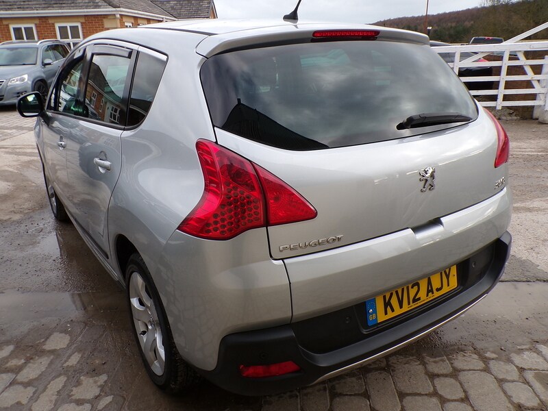 Used Peugeot 3008 2012 for sale - 77584081: Photo 6