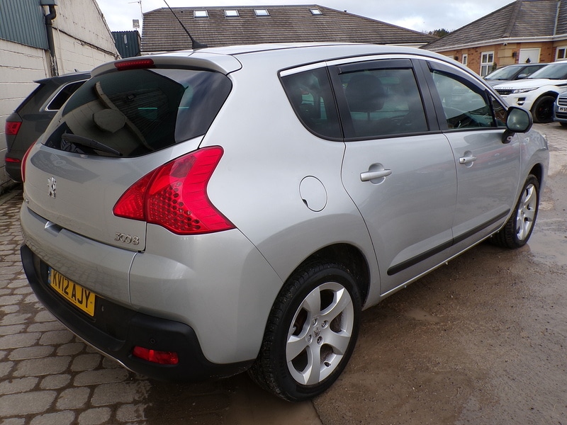 Used Peugeot 3008 2012 for sale - 77584081: Photo 8
