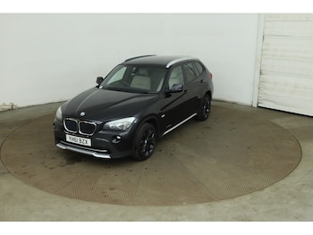 Used BMW X1 2011 for sale - 75650984: Photo