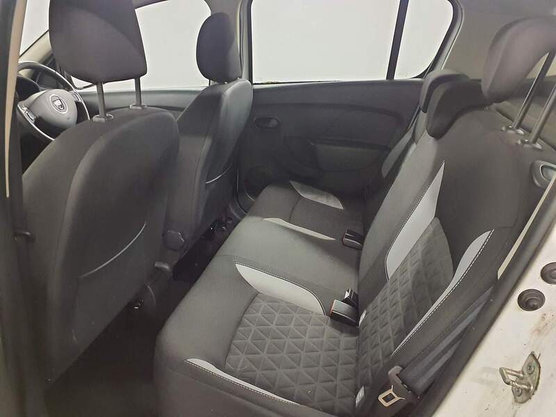 Used Dacia Sandero Stepway 2014 for sale - 77027646: Photo 10