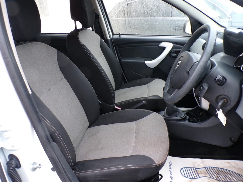 Used Dacia Duster 2014 for sale - 77129122: Photo 12