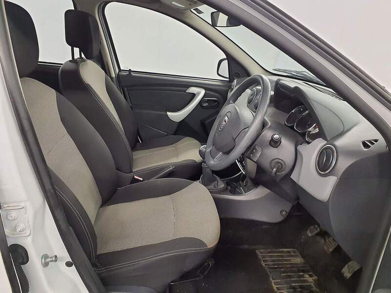 Used Dacia Duster 2014 for sale - 77129122: Photo 7