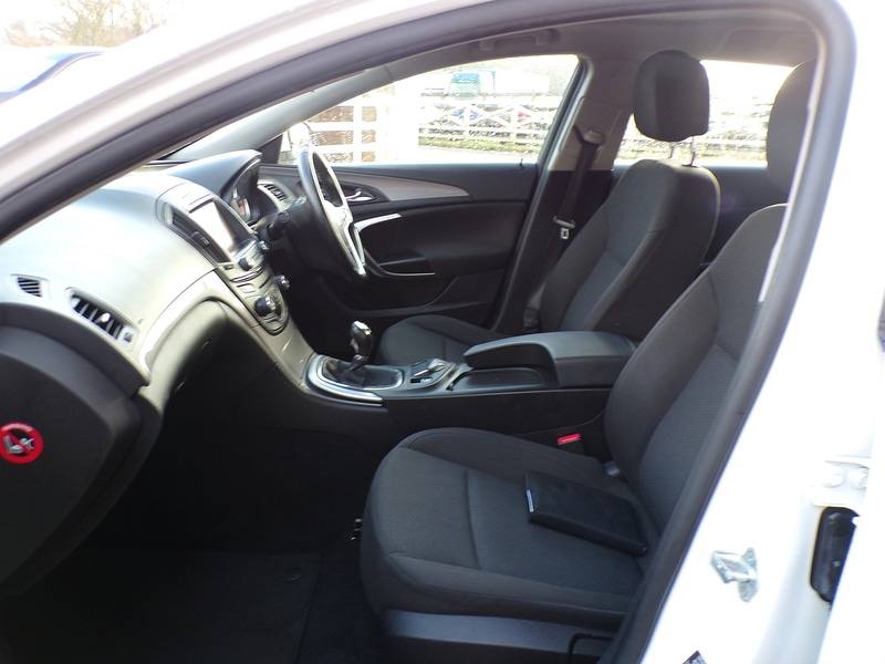 Used Vauxhall Insignia 2014 for sale - 76698974: Photo 14