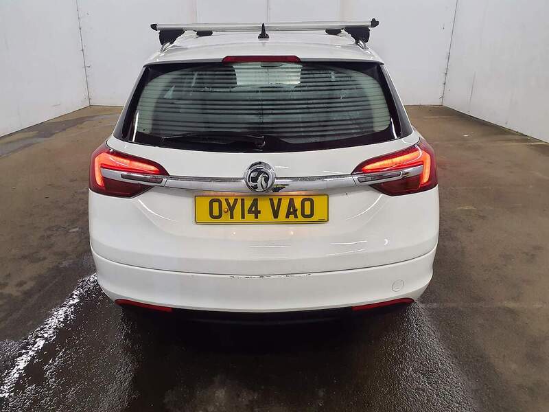 Used Vauxhall Insignia 2014 for sale - 76698974: Photo 5