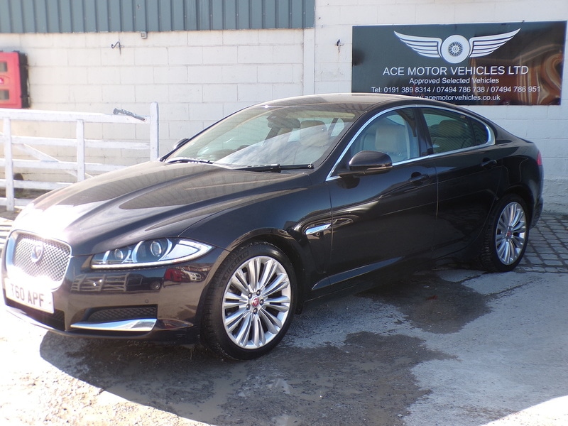 Used Jaguar XF 2014 for sale - 77937394: Photo 2