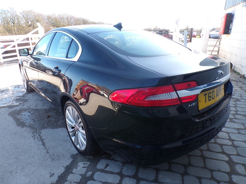 Used Jaguar XF 2014 for sale - 77937394: Photo 4