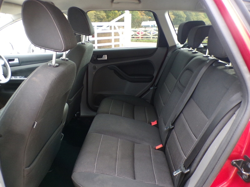 Used Ford Focus 2008 for sale - 76280432: Photo 13